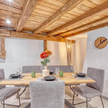 2 Bedroom Beautiful In Apartment Irrhausen