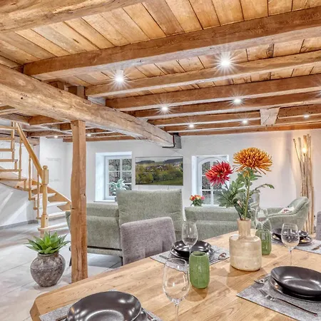 2 Bedroom Beautiful In