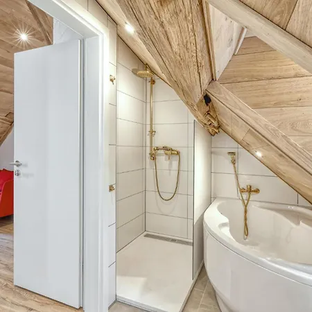 2 Bedroom Beautiful In Appartement
